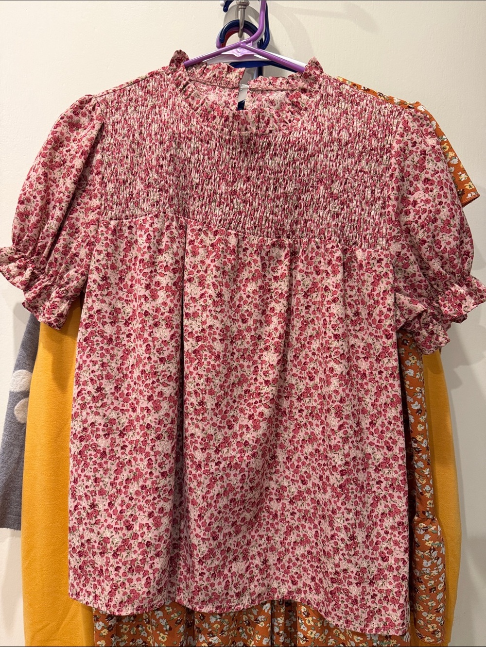 SHEIN Pink Floral Smocked Puff Sleeve Blouse